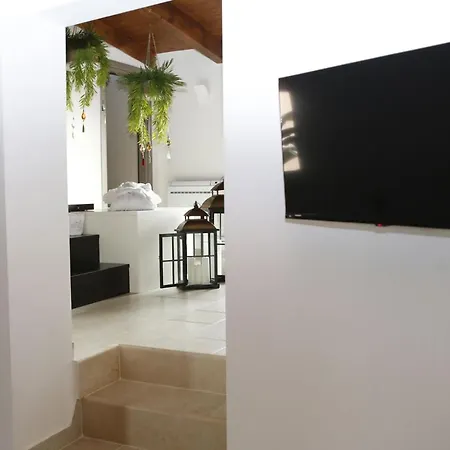 B&B Nel Vicoletto 카사노 델레 무르제