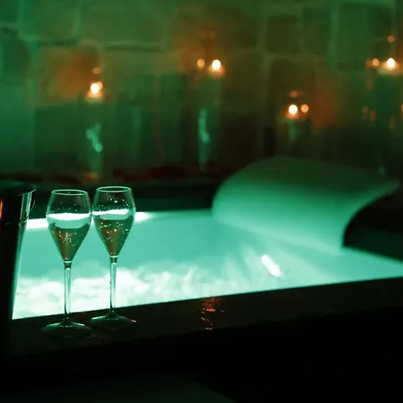 B&B Nel Vicoletto 카사노 델레 무르제