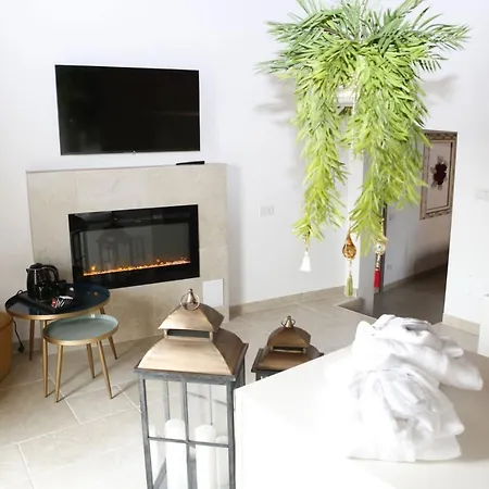 Nel Vicoletto Bed & Breakfast *