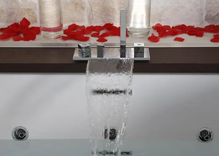 Nel Vicoletto Nocleg ze śniadaniem 4*